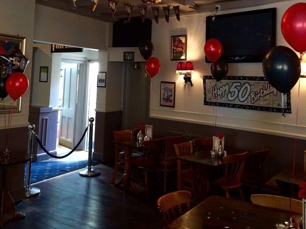 The Swan Inn Pub Isleworth Exterior foto